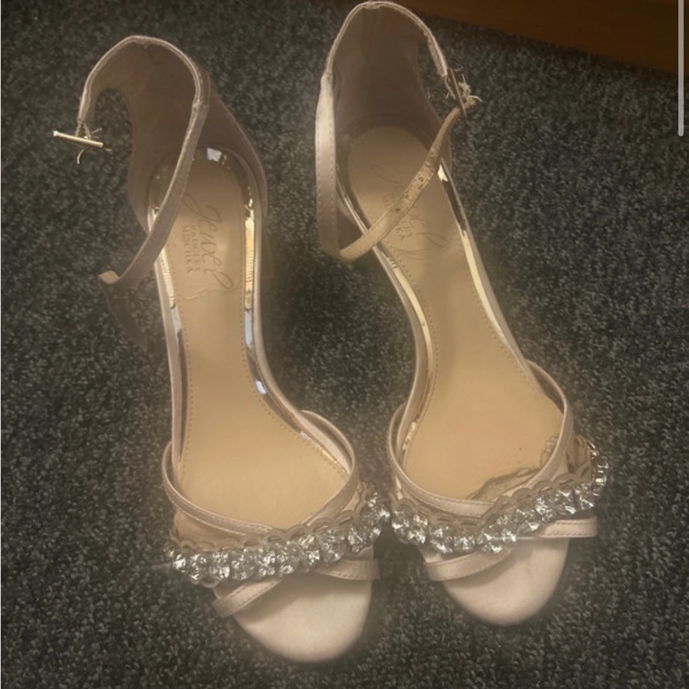 Pink heels
